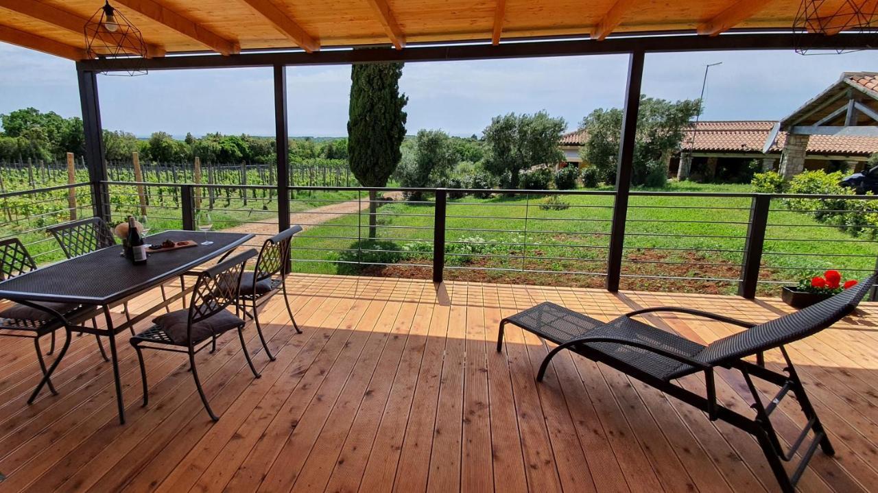 Collis Winery - Family & Friends - Mobilhome Rovinj Eksteriør bilde